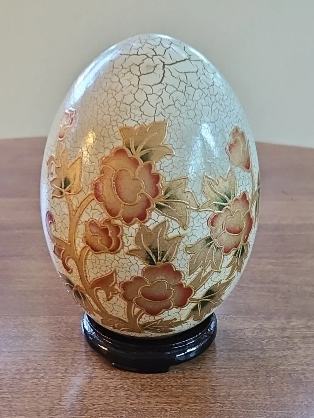 Vtg Satsuma Crackle Glaze Moriage Floral Egg 7” w/ Wood Stand